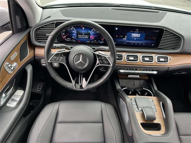 Photo of 2024 Alpine Gray Mercedes-Benz GLE 350