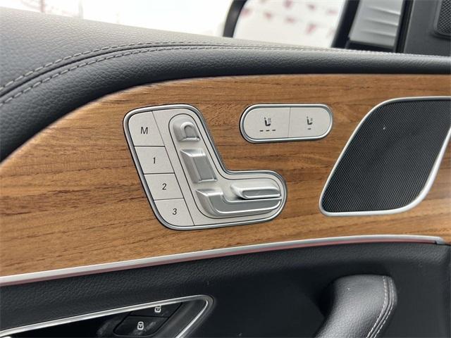 Photo of 2024 Alpine Gray Mercedes-Benz GLE 350