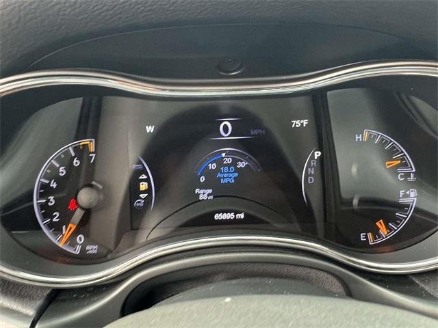 Photo of 2019 Bright White Clearcoat Jeep Grand Cherokee