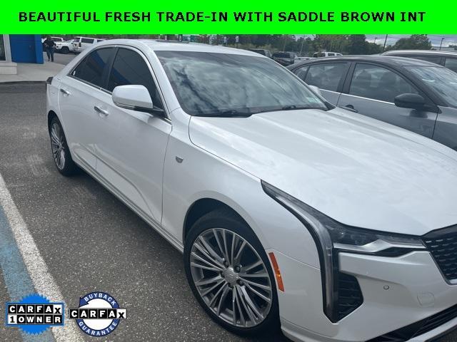2022 Cadillac CT4