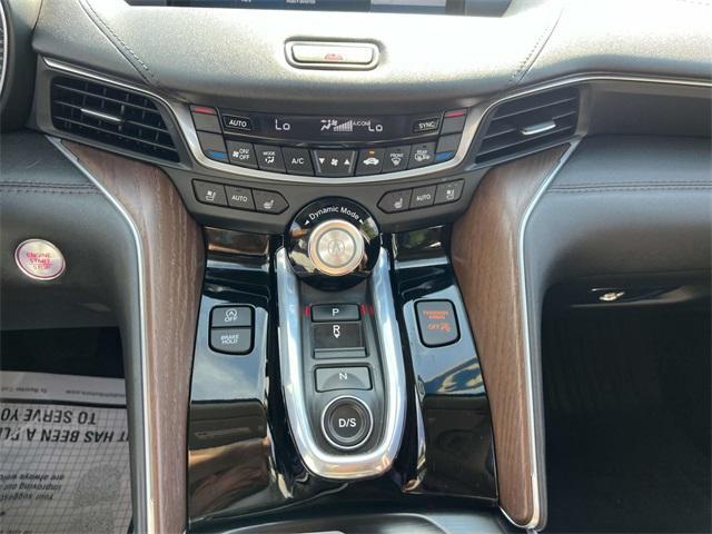 Photo of 2023 Majestic Black Pearl Acura TLX