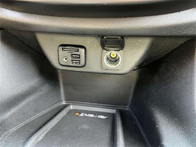 Photo of 2023 Summit White Chevrolet Traverse