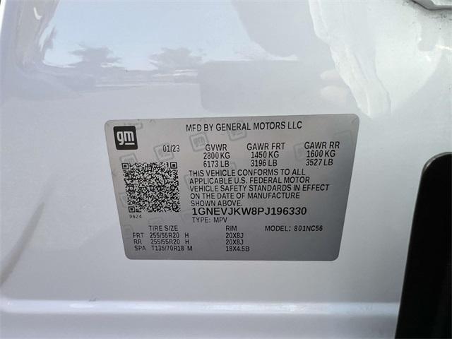 Photo of 2023 Summit White Chevrolet Traverse