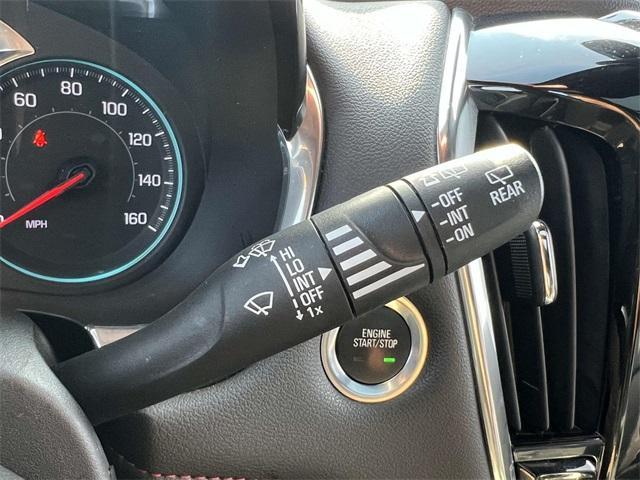 Photo of 2023 Summit White Chevrolet Traverse