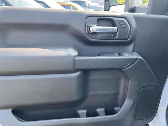 Photo of 2021 Summit White Chevrolet Silverado 2500