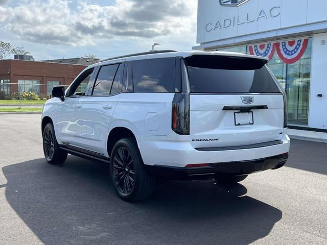 Photo of 2025 Crystal White Tri-Coat Cadillac Escalade