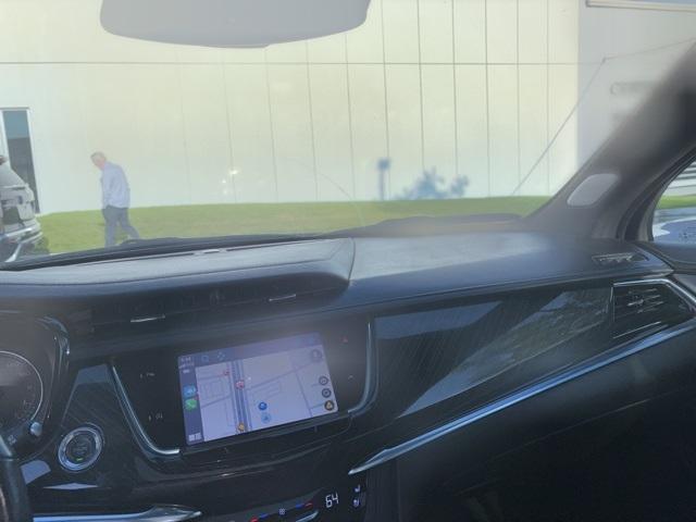 Photo of 2022 Crystal White Tri-Coat Cadillac XT6