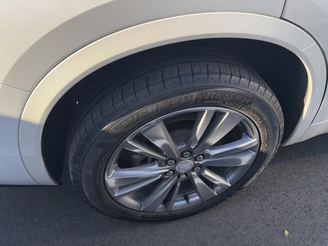 Photo of 2022 Crystal White Tri-Coat Cadillac XT6