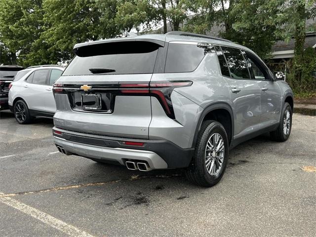 Photo of 2024 Sterling Gray Metallic Chevrolet Traverse