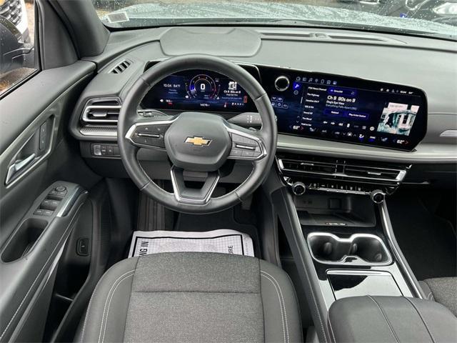 Photo of 2024 Sterling Gray Metallic Chevrolet Traverse
