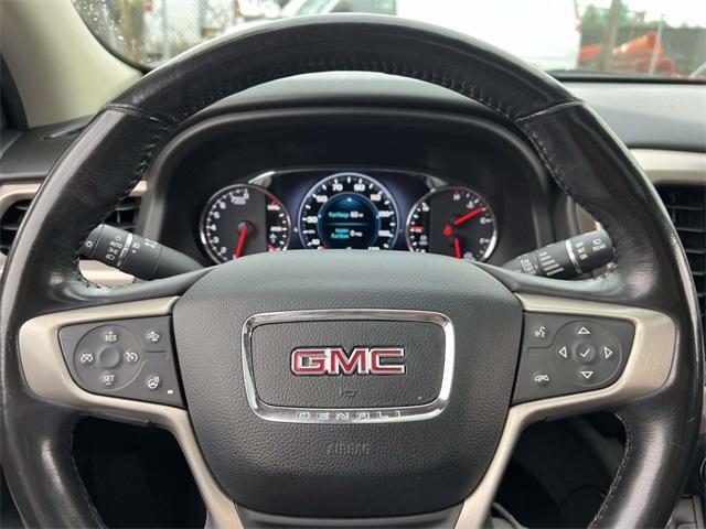 Photo of 2019 White Frost Tri-Coat GMC Acadia