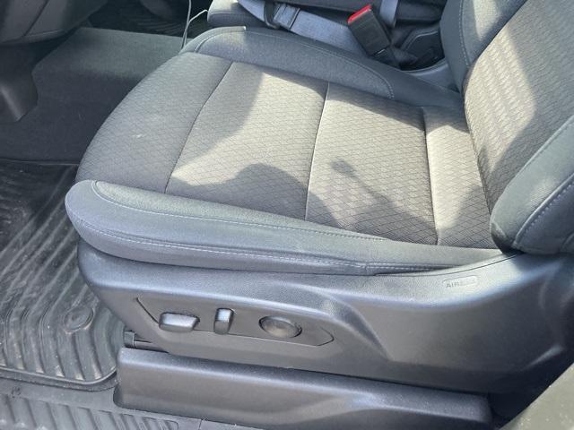 Photo of 2022 Glacier Blue Metallic Chevrolet Silverado 1500