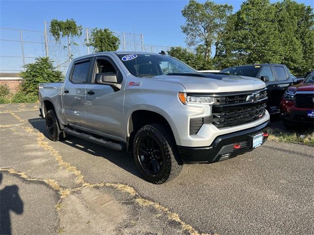 Photo of 2022 Silver Ice Metallic Chevrolet Silverado 1500
