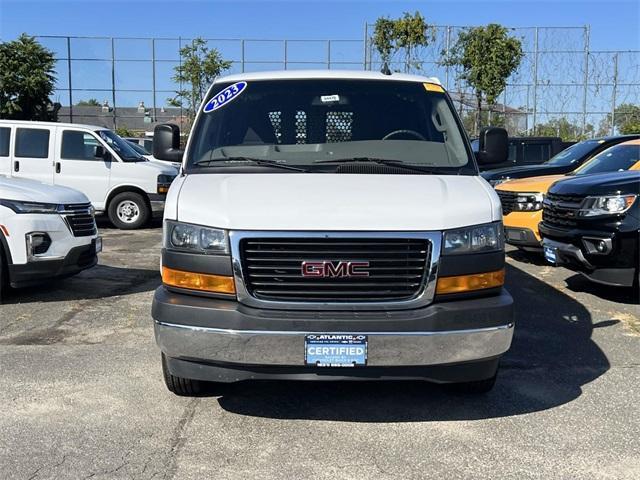 Photo of 2023 Summit White GMC Savana 2500