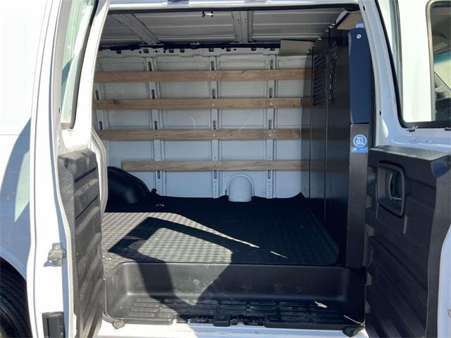 Photo of 2023 Summit White GMC Savana 2500