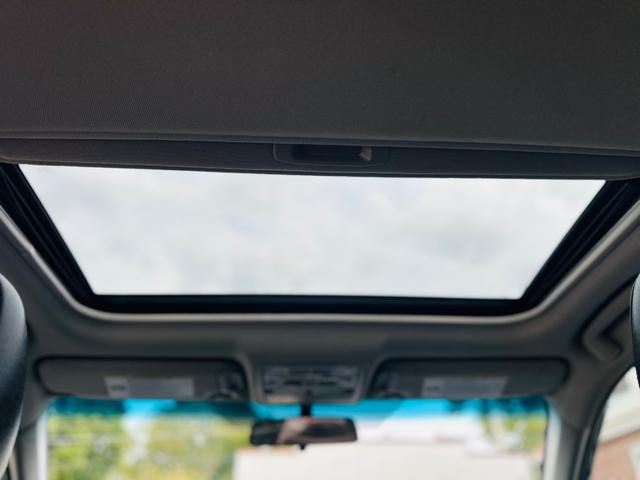 Photo of 2015 GREY Toyota Camry