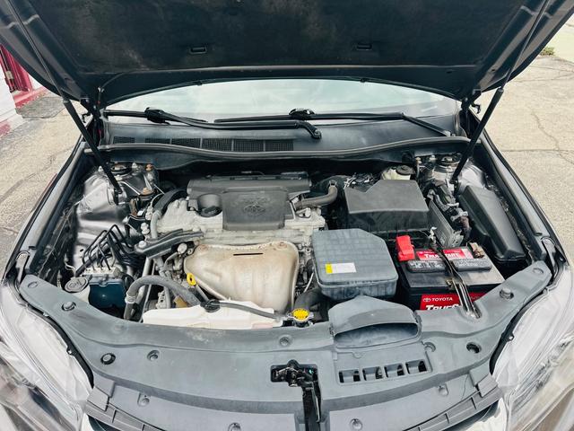 Photo of 2015 GREY Toyota Camry