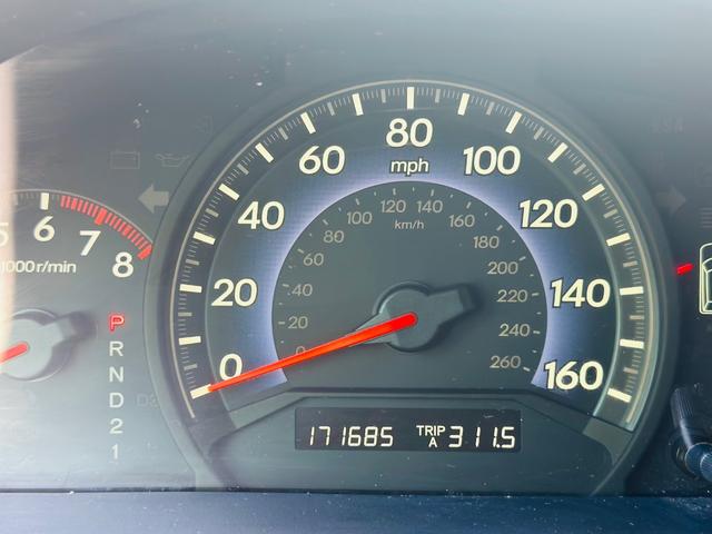Photo of 2006 WHITE Honda Odyssey
