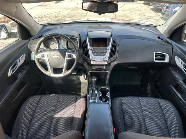 Photo of 2016 BEIGE Chevrolet Equinox