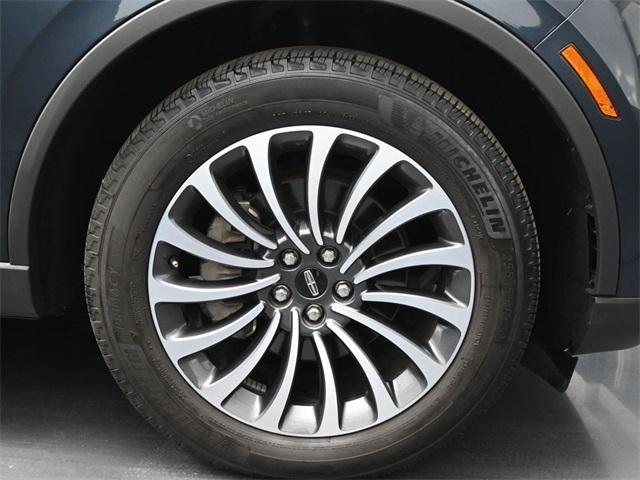 Photo of 2023 Blue Metallic Lincoln Aviator