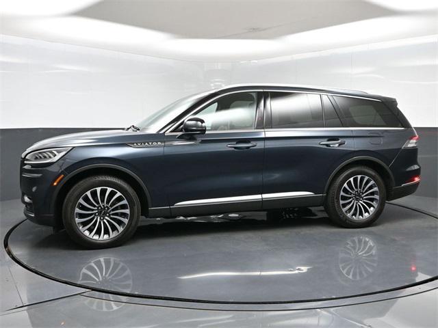 Photo of 2023 Blue Metallic Lincoln Aviator