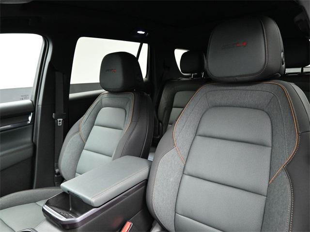 Photo of 2026 Ebony Twilight Metallic GMC Terrain