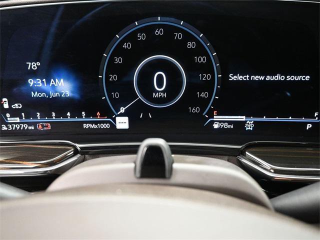 Photo of 2023 Crystal White Tricoat Cadillac Escalade