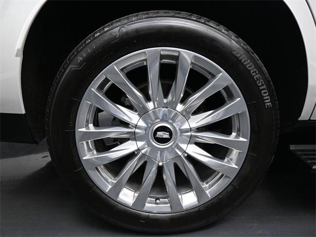 Photo of 2023 Crystal White Tricoat Cadillac Escalade