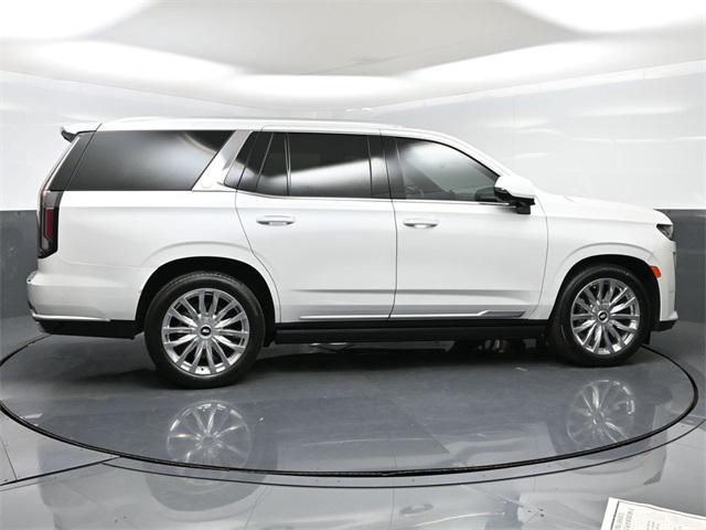 Photo of 2023 Crystal White Tricoat Cadillac Escalade