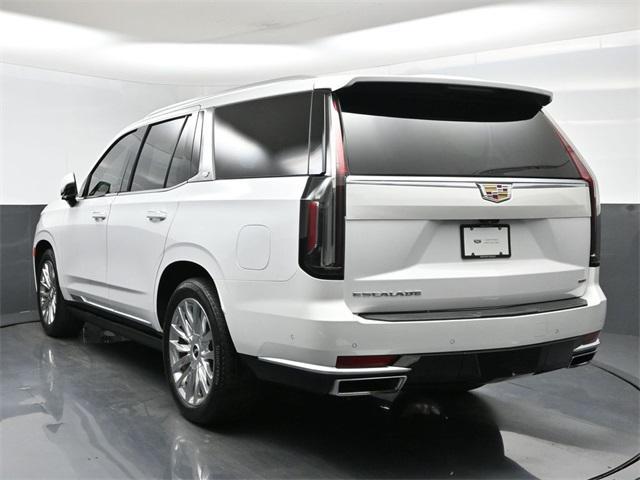 Photo of 2023 Crystal White Tricoat Cadillac Escalade