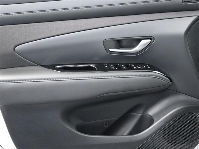 Photo of 2025 Creamy White Pearl Hyundai TUCSON Plug-In Hybrid