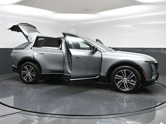 Photo of 2025 Argent Silver Metallic Cadillac LYRIQ