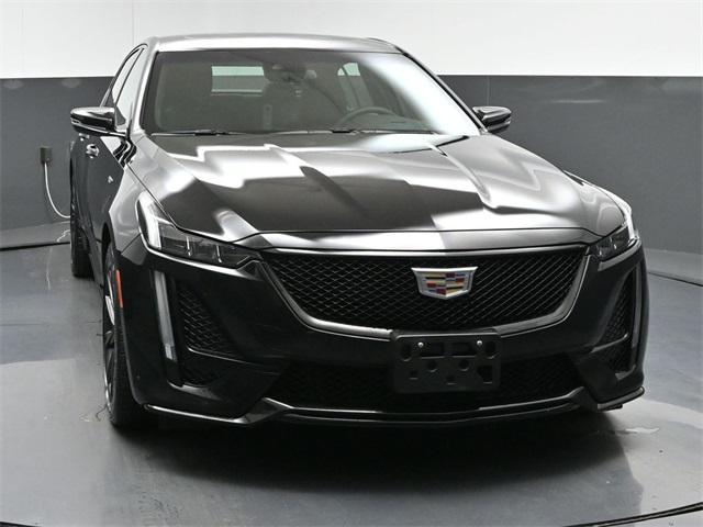 2022 Cadillac Ct5-v