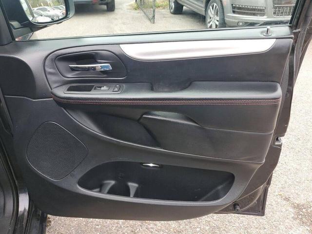 Photo of 2017 Charcoal Dodge Grand Caravan