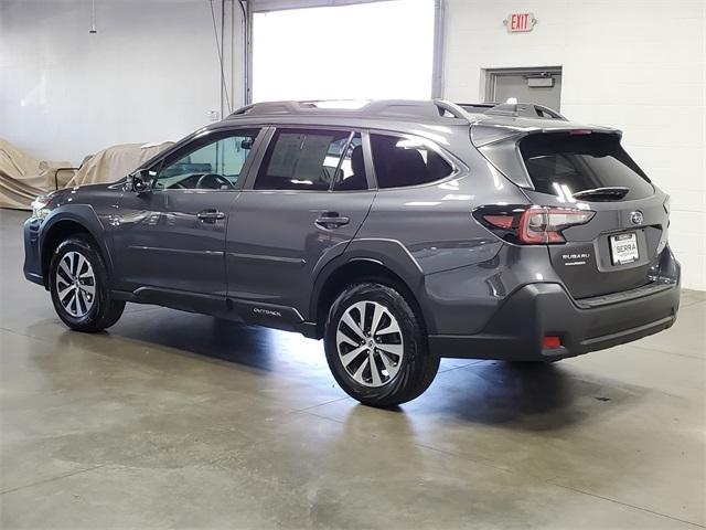 Photo of 2025 Magnetite Gray Metallic Subaru Outback