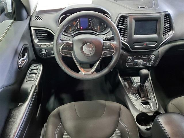 Photo of 2019 Billet Silver Metallic Clearcoat Jeep Cherokee