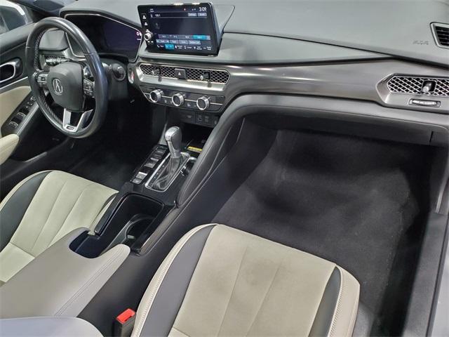 Photo of 2023 Platinum White Pearl Acura Integra