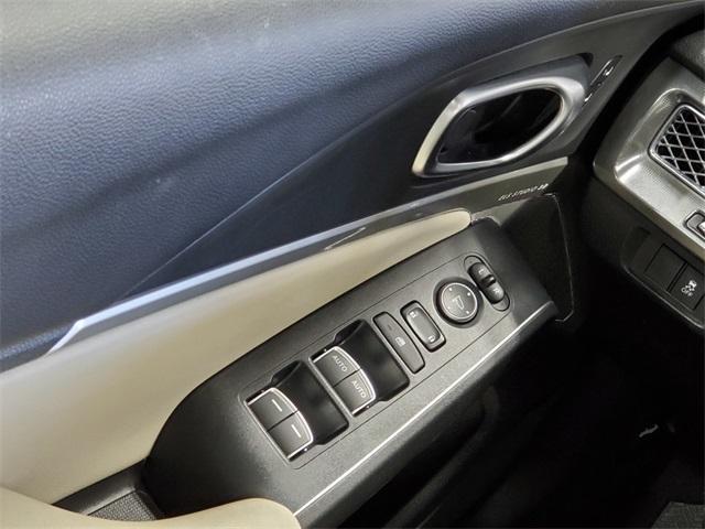 Photo of 2023 Platinum White Pearl Acura Integra