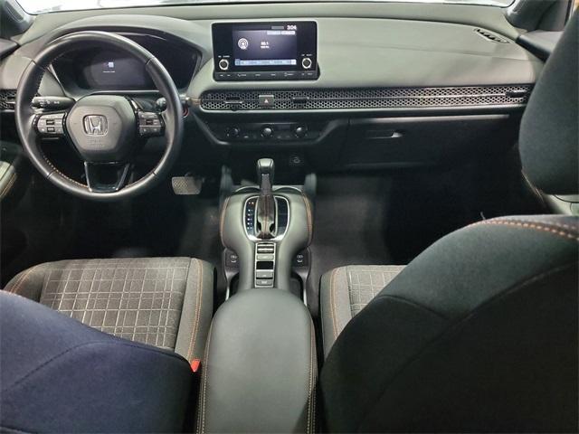 Photo of 2025 Urban Gray Pearl Honda HR-V