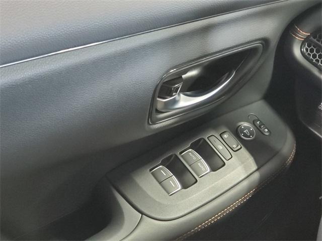 Photo of 2025 Urban Gray Pearl Honda HR-V