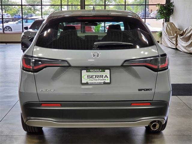 Photo of 2025 Urban Gray Pearl Honda HR-V
