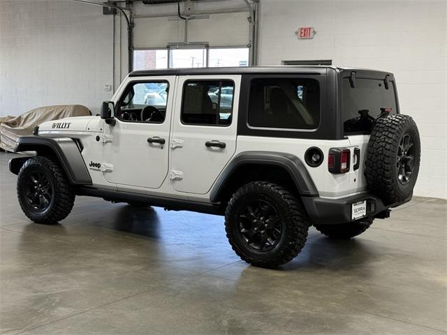 Photo of 2022 Bright White Clearcoat Jeep Wrangler Unlimited