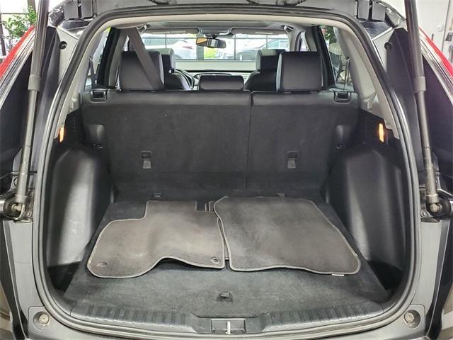 Photo of 2022 Crystal Black Pearl Honda CR-V