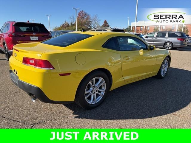 Photo of 2015 Bright Yellow Chevrolet Camaro