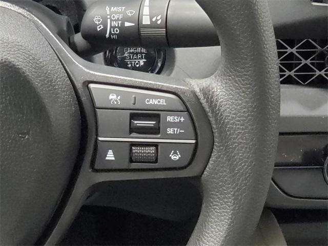 Photo of 2025 Platinum White Pearl Honda Accord
