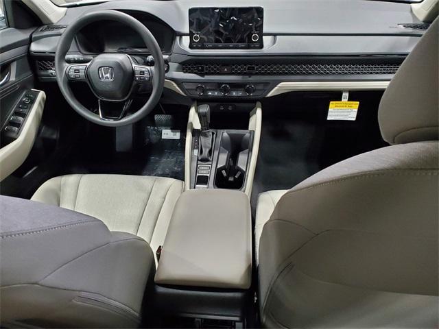 Photo of 2025 Platinum White Pearl Honda Accord