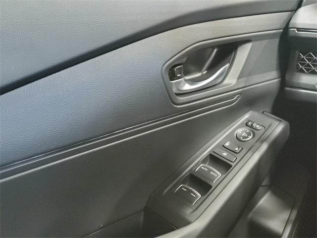 Photo of 2025 Platinum White Pearl Honda Accord