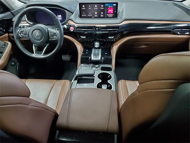 Photo of 2023 Platinum White Pearl Acura MDX