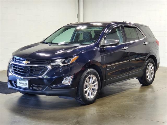 Photo of 2020 Midnight Blue Metallic Chevrolet Equinox