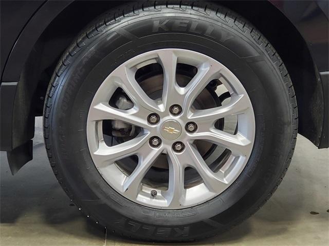 Photo of 2020 Midnight Blue Metallic Chevrolet Equinox